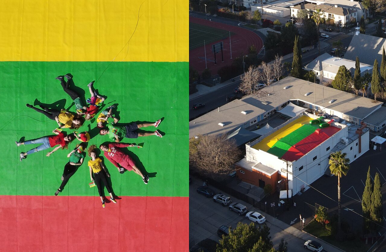 Trispalvė Los Andžele