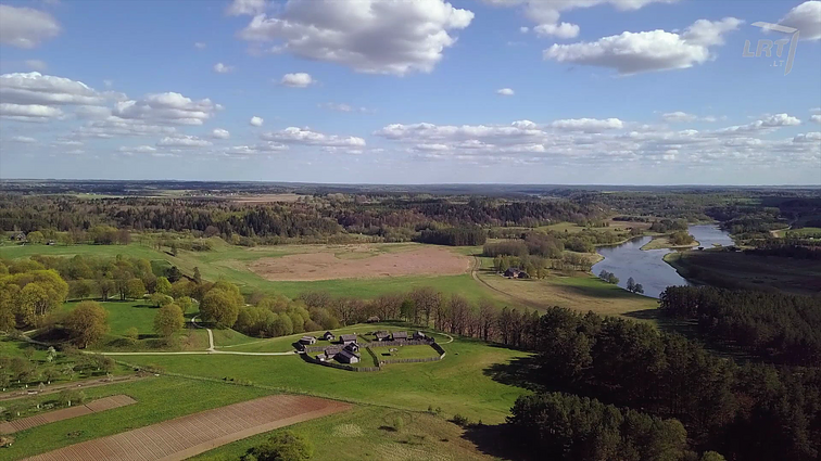 Kitokia Kernavės istorija: kokie archeologiniai lobiai slepiasi kitapus Neries?