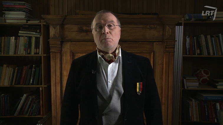 Daiktų istorijos. Policijos ištakos Lietuvoje, kitokia Kernavės istorija ir trys savanorytės kartos