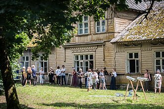 International symposium in memory of Marianna Verevkina in Vyžuonėlės