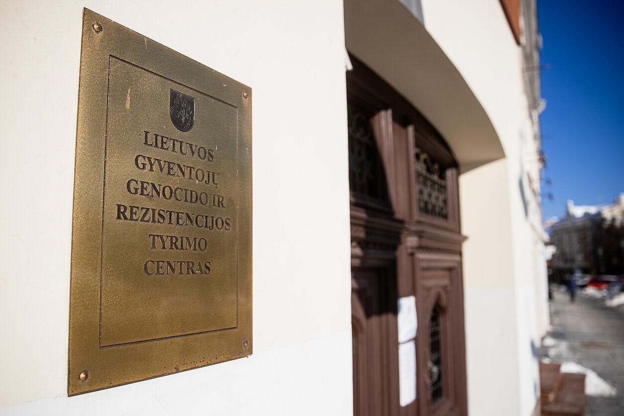Lietuvos gyventojų genocido ir rezistencijos tyrimo centras Lietuvos gyventojų genocido ir rezistencijos tyrimo centras
