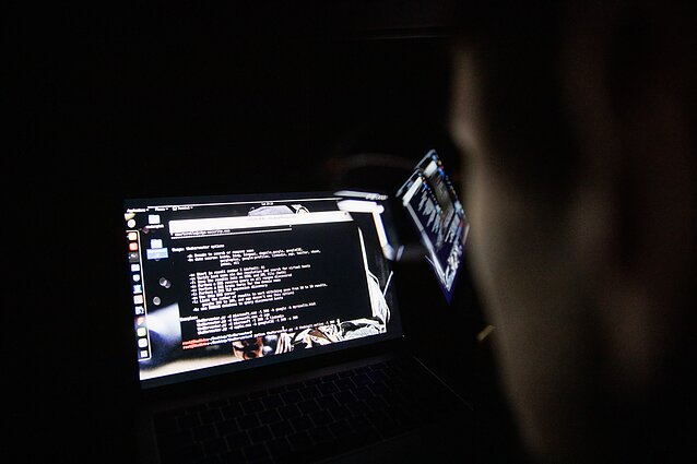 Žinios. FTB skelbia išjungęs 20 metų veikusią Rusijos programišių programą, šnipinėjusią NATO šalis
