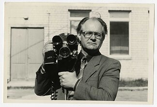 Kino dokumentininkas Algirdas Tarvydas (1988)