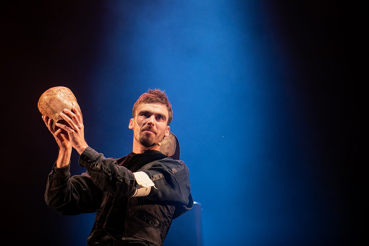 Midsummer festivalis. Eimuntas Nekrošius, JOBO KNYGA spektaklis