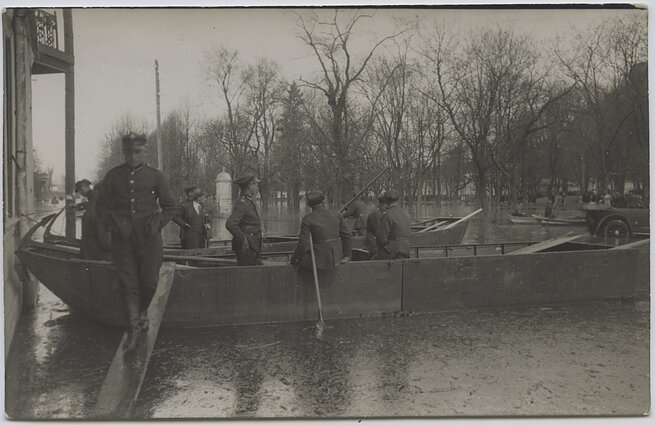 The great 1931 flood of Vilnius, Arsenal Street.