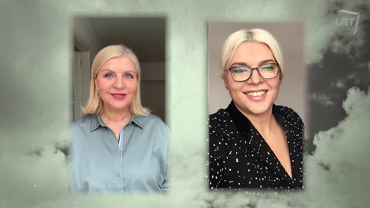 Veranda. Japoniškas sodas Antakalnio rajone, augalai miegamajame ir rąstinis namas ne kaime