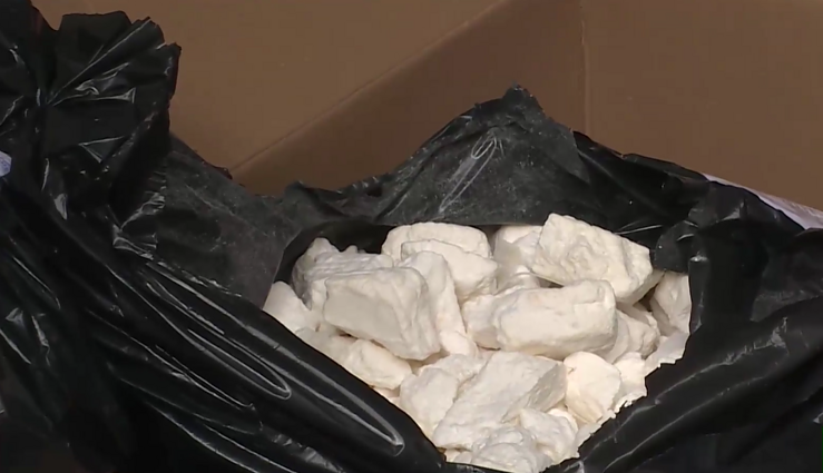 Šiaulių „Toksikoje“ sudeginta 70 kg stambios operacijos metu konfiskuotų narkotikų – vertė juodojoje rinkoje gali siekti apie 6 mln. eurų