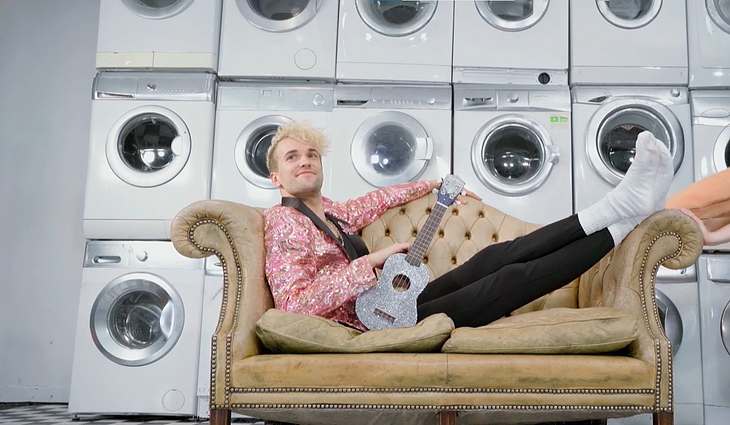 „Eurovizijos“ pasirodymą Vokietijos atstovas Jendrikas su „The Roop“ šokėju filmuoja Lietuvoje: sako išpildęs vaikystės svajonę