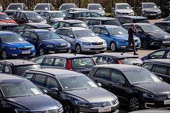 Nauji automobiliai