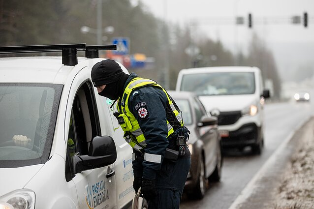 Policijos kontrolė Nemenčinės plente Policijos kontrolė Nemenčinės plente