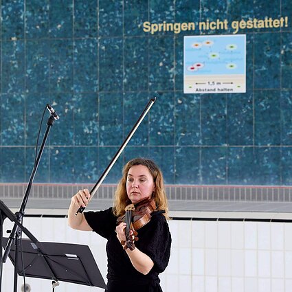 Keturi milijonai. Miuncheno kamerinio orkestro altininkė Indrė Miknienė: muzika neturi sienų