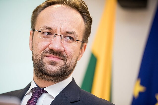 Žinios. Nausėda į Lietuvos banko vadovus gali siūlyti valdybos narį Šimkų ar savo patarėją Krėpštą