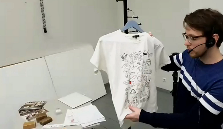 Eksponatai, ateities kartoms priminsiantys apie pandemiją: ne tik kaukės, bet ir rankdarbiai