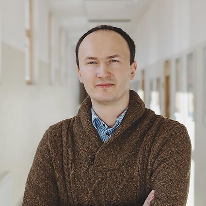 Dešimt balų. Ar ir toliau mokysime vaikus akademinius sunkumus dėti į grabus, laidoti mokyklos kieme, o pavasarį iškasus sudeginti?