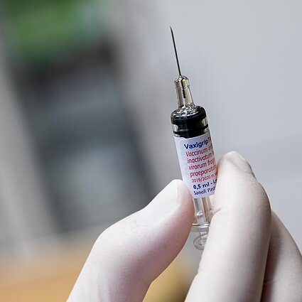 60 minučių. Ką nuspręs Europos vaistų agentūra dėl „AstraZeneca“?