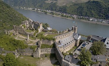 Rheinfelso pilis Vokietijoje, priklausiusiu Hohencolernų dinastijai