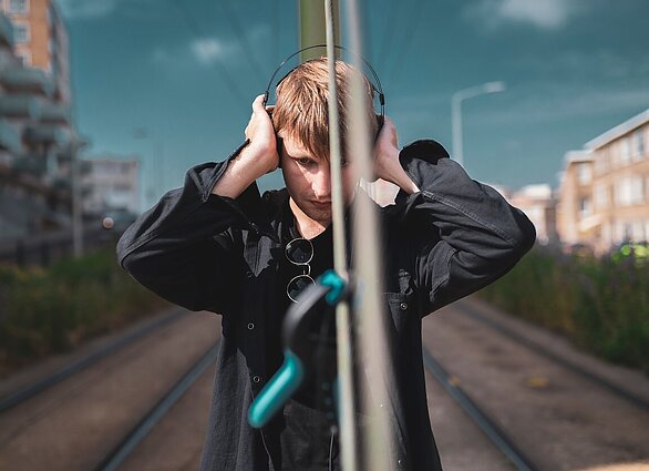 LRT.lt projekte „Menininkai kalbasi“ – kūrėjai sau įdomių dalykų teiraujasi kolegų