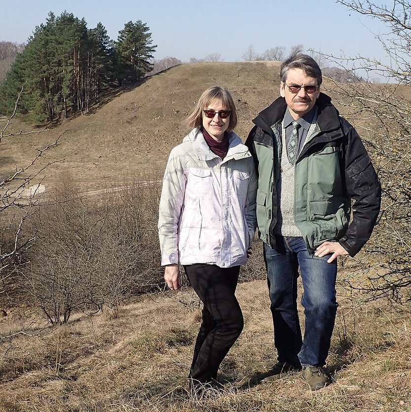 Jolanta Jurkūnienė, Keliautojų žinynų sudarytojai ir leidėjai istorikas dr. Vytenis Almonaitis ir psichologė dr. Junona Almonaitienė