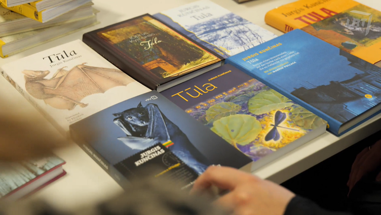 Pasaulio lietuviai garsina lietuviškas knygas