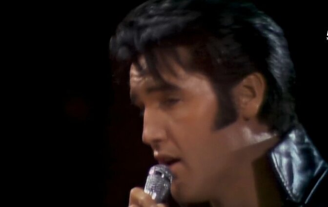 Prieš kiek metų pirmą kartą suskambėjo Elvio Presley hitas „Can't Help Falling in Love“?