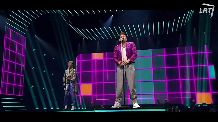 Eurovizija 2021. Danija. Fyr & Flamme – „Øve Os På Hinanden“