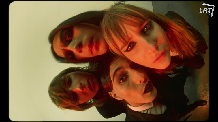 Eurovizija 2021. Italija. Måneskin – „Zitti E Buoni“