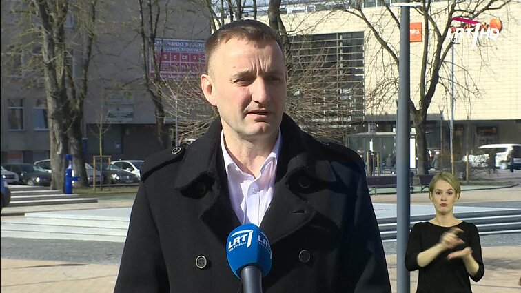 Panorama (su vertimu į gestų k.)