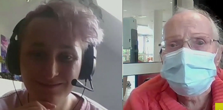 Per karantiną – senjorės ir studento draugystė: kai pokalbiai bent trumpam padeda ištrūkti iš globos namų