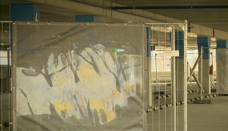 Ekspozicijos keliasi į neįprastas erdvės: Ramūnas Dagys kviečia į jo tapybos miražus pažvelgti iš oro uosto