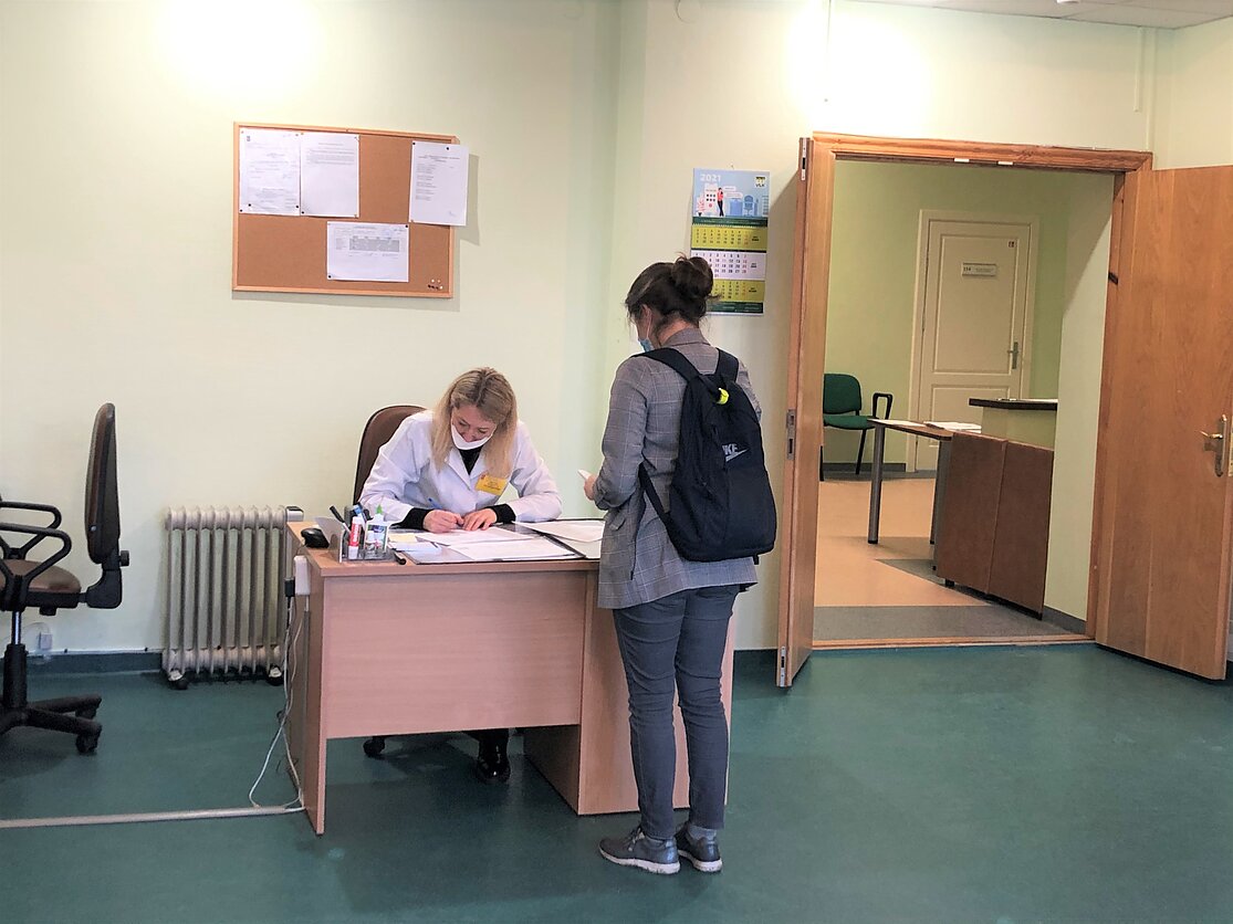 Klaipėdoje skiepijami mokytojai, dėstytojai ir abiturientai