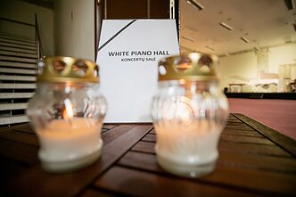 „White Piano Hall“ užsidaro. „Subtilu-Z“