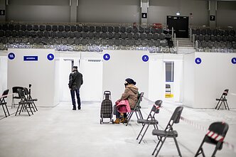 Kauno ledo rūmų vakcinavimo centras Kauno ledo rūmų vakcinavimo centras