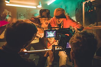 Grupės „Antikvariniai Kašpirovskio dantys“ klipo filmavimo akimirka