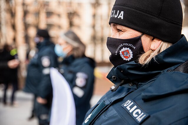 Pareigūnai „užblokavo“ Vyriausybę – protesto akcijoje prašo skiepyti nuo COVID-19