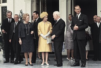 Princas Philipas ir Elžbieta II Princas Philipas ir Elžbieta II