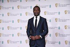 2021 m. BAFTA apdovanojimų svečiai 2021 m. BAFTA apdovanojimų svečiai