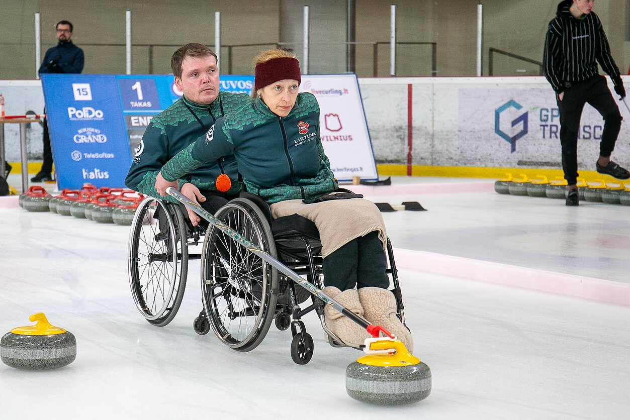 Lietuvos akmenslydžio čempionate – triumfas po 11 metų pertraukos ir neįgaliųjų driokstelėjimas