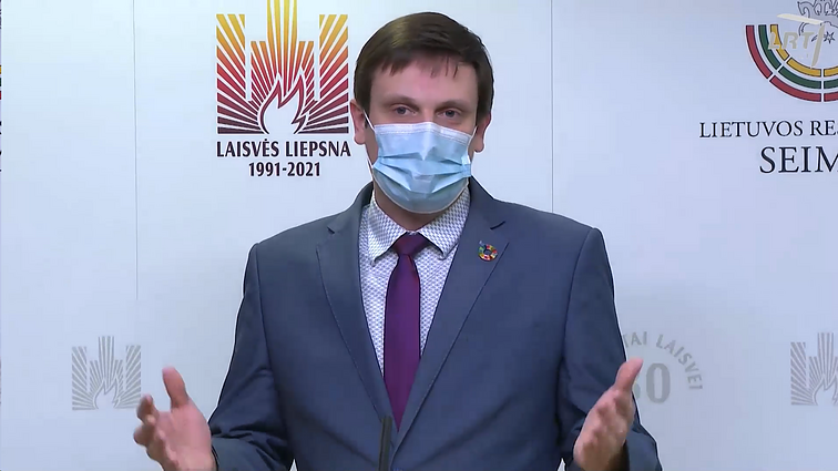 Tomilinas apie savijautą po pasiskiepijimo nuo COVID-19: dirbti po „AstraZenecos“ neįmanoma, bet tai yra normalu