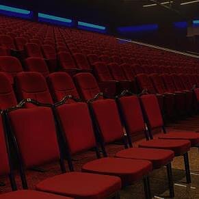 Ryto allegro. Sulaukusios leidimo duris atveria teatrų ir koncertų salės. Kada jos laukia žiūrovų? Kaip muziejai kovoja su klimato kaita?