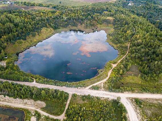 Karpėnų klinčių karjeras