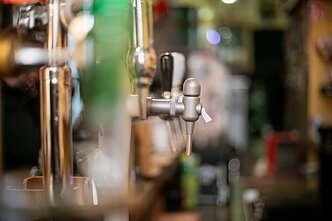 Baras, asociatyvi nuotr. 