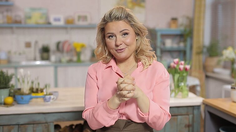 Beatos virtuvė. Iššūkis su morka, bulve ir kopūstu, becukris šokoladinis pyragas ir plovas prie pelkės
