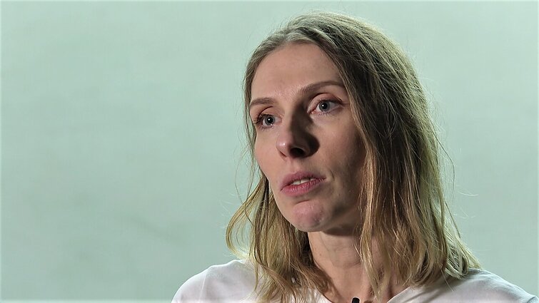 Auksiniu scenos kryžiumi už choreografiją įvertinta Erika Vizbaraitė: nekvėpuodama įsikvėpiau sukurti spektaklį apie kvėpavimą