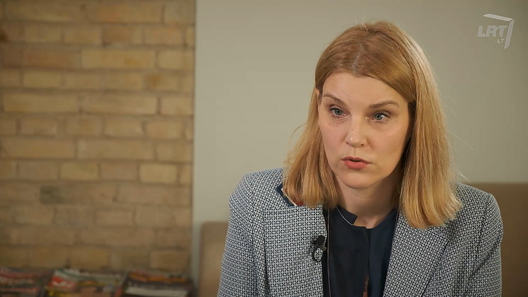 Moteris profesionales garsinanti iniciatyva