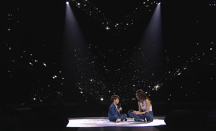 Dainuok su manim. XII laida. Teodoras Lipčius ir KaYra – „Everybody Hurts“