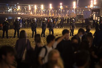 Vakarėlis Barselonos paplūdimyje