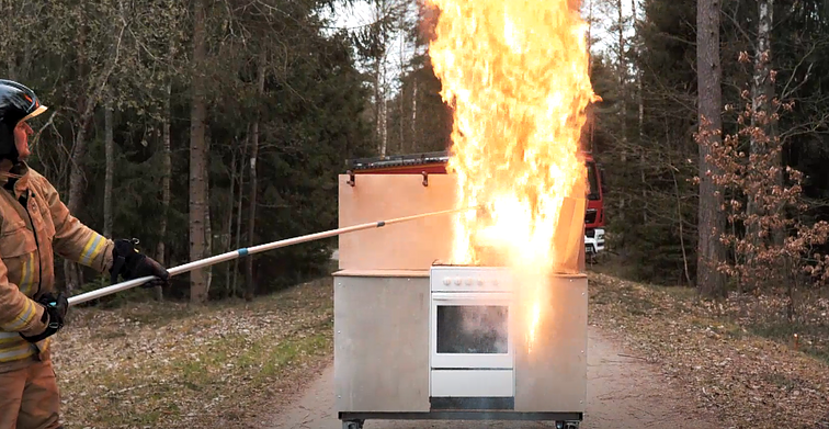 Pavojai gaminant: vos vienas neatsargus žingsnis ir galimi stiprūs nudegimai