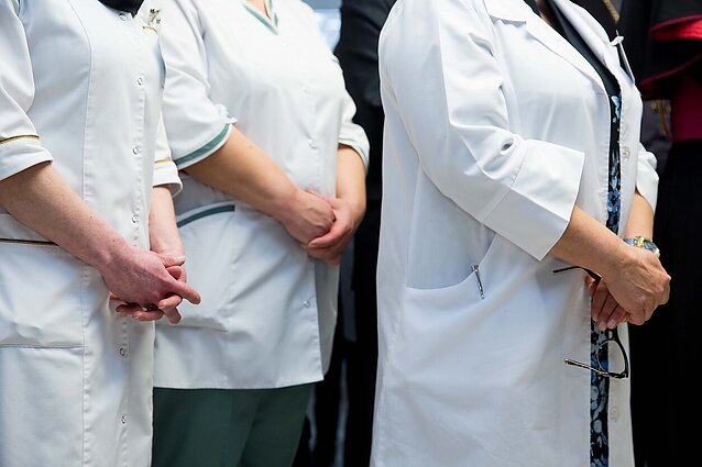 Mobingą tyrinėjanti profesorė problemos šaknis mato šalies istorijoje: morale rūpinosi religija, sovietmečiu jos vietą užėmė nepajėgi mokykla