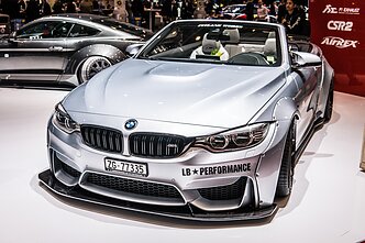 BMW M4