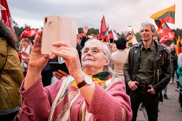 Politologas apie Nausėdos kreipimąsi į „Šeimos gynimo maršo“ dalyvius: įdomu, ar sveikintu ir LGBT+ mitingą